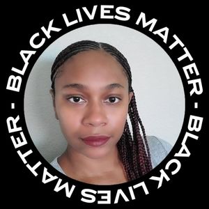 Meet your Posher, Cora